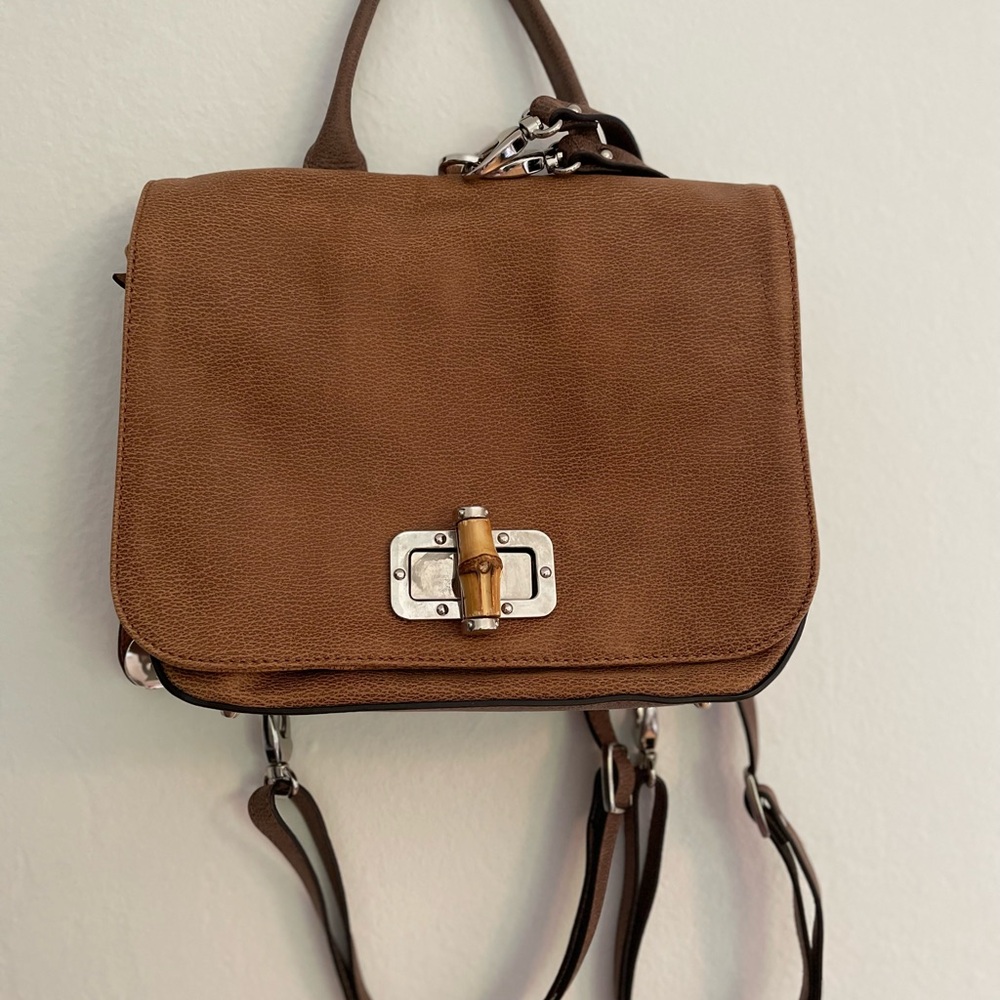 Italian Leather Brown packback Bag — like new